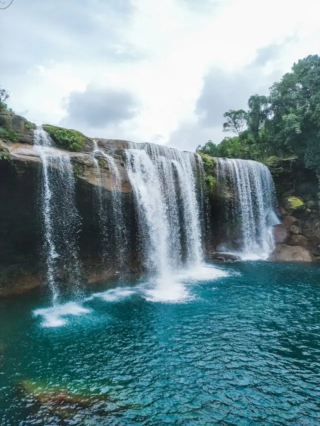 Meghalaya Honeymoon Package