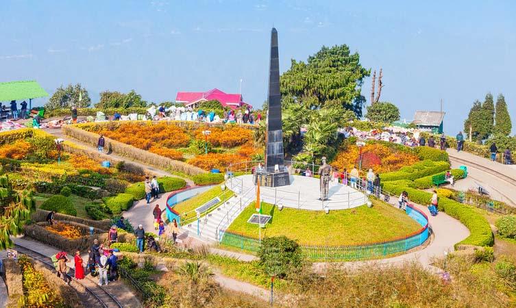 Batasia Loop Darjeeling